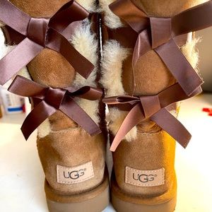 Uggs boots size 8